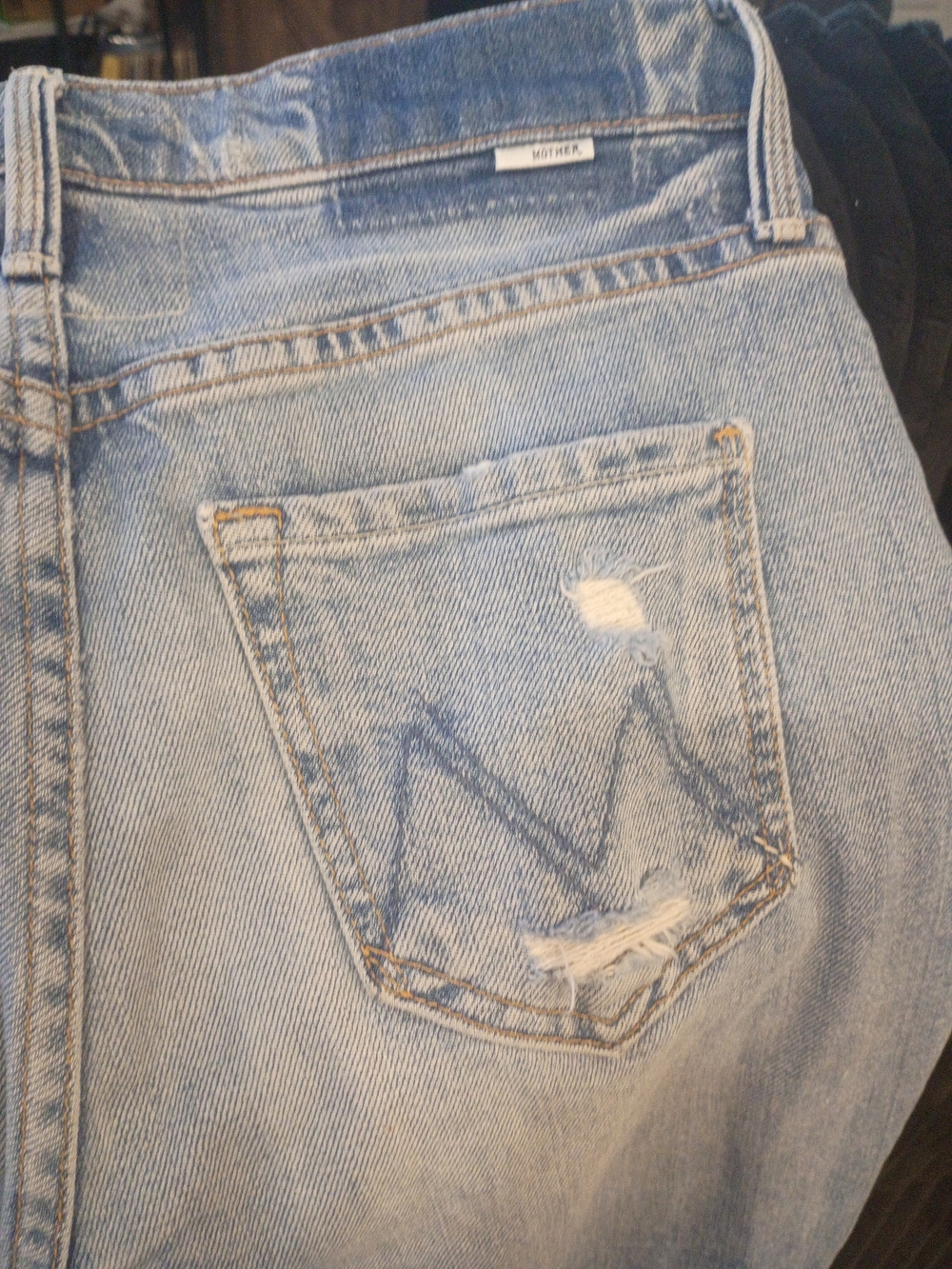 MOTHER The Tom Cat Light Blue Denim Jeans with White Tag